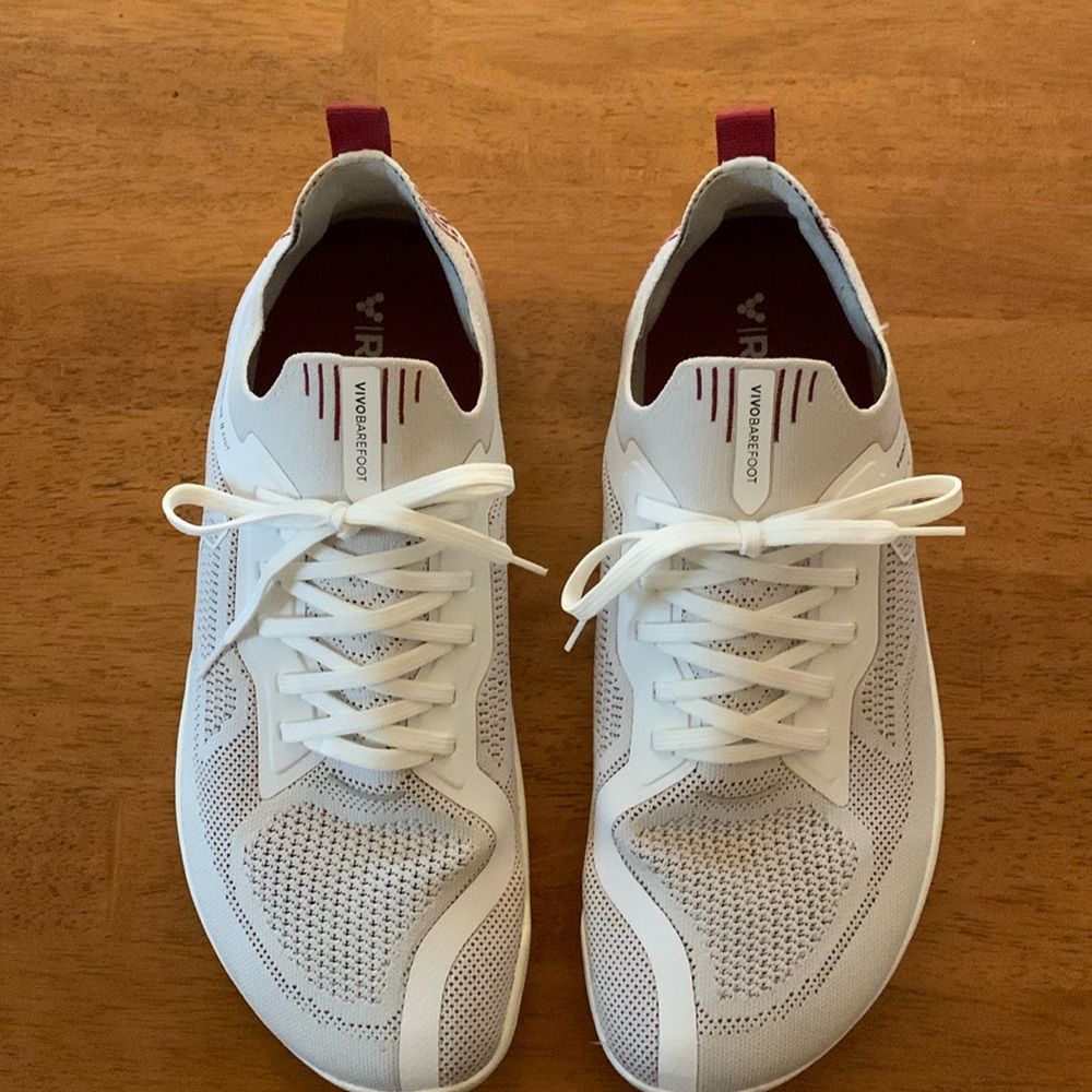 Vivobarefoot primus light size 42 US 9-9.5